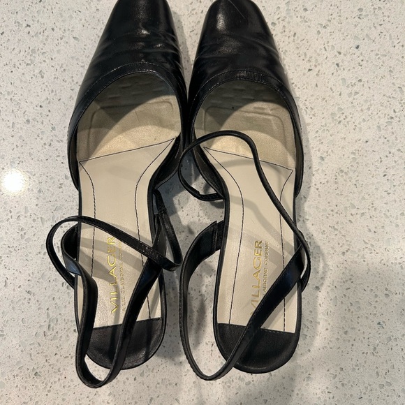 Villager Black Slingback Heels with Block Heel - Picture 2 of 5